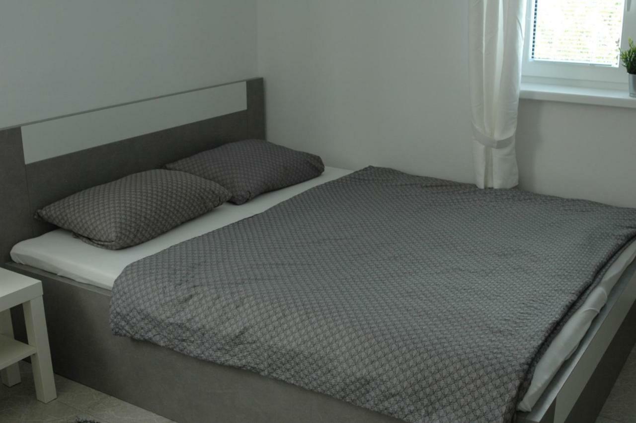 Apartman Timea Apartment Dunajska Streda Bagian luar foto