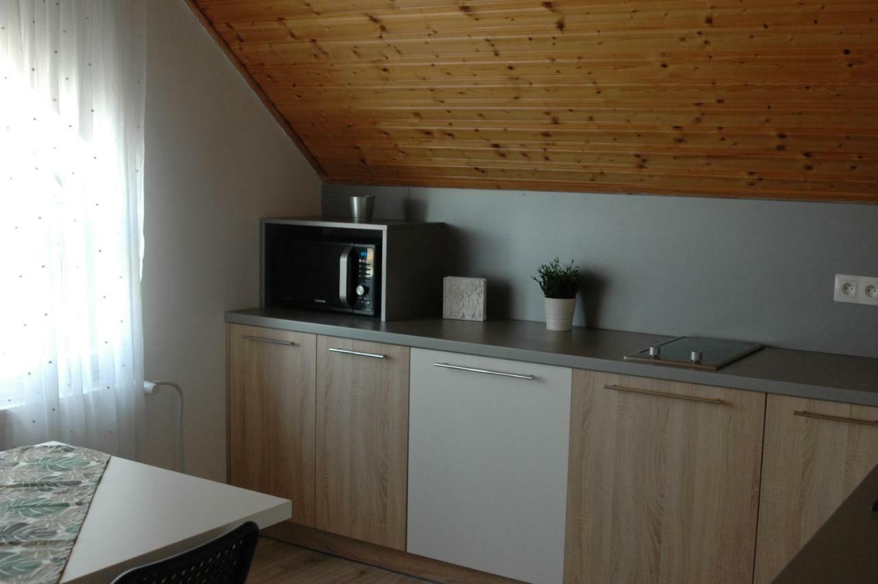 Apartman Timea Apartment Dunajska Streda Bagian luar foto